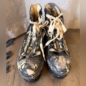 Urban Outfitters Black and Cream Platform Shoes